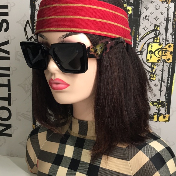 New Authentic Prada SPR23Y Symbole Square Sunglasses – Black & Pink - Picture 1 of 15